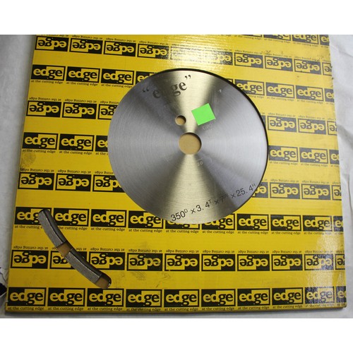 67 - 3 EDGE MASONRY DIAMOND CUTTING BLADES - 300D x 3.0T x 7W x 25.44