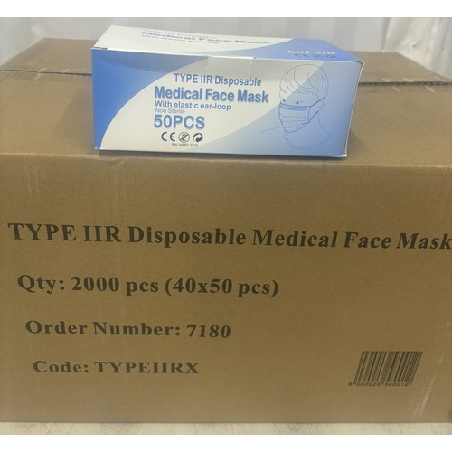 97 - 1 BOX OF DISPOSABLE MEDICAL FACE MASKS (2000) AND 3 BOXES OF SUPERIOR BLUE FLAT PACK APRONS (1000 PE... 