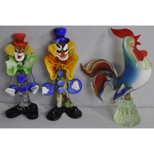 5 COLOURED GLASS CLOWNS, COLOURED GLASS COCKEREL AND 2 SMALL GLASS CLOWNS