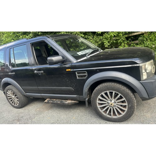 102 - LAND ROVER DISCOVERY 3 HSE 2006 - REGISTRATION NUMBER - LY55 SVA 

 2700c
BLACK
DIESEL
AUTOMATIC
7-S... 