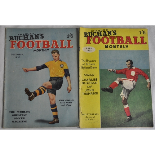 40 - BUNDLE OF CHARLES BUCHAN'S FOOTBALL MONTHLY MAGAZINES