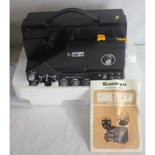 62 - SANKYO SOUND 700 SUPER 8 PROJECTOR - BOXED