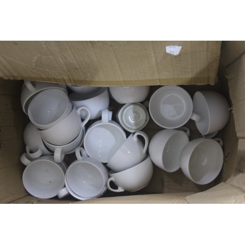 86 - LARGE QUANTITY OF CATERING WHITE CHINA