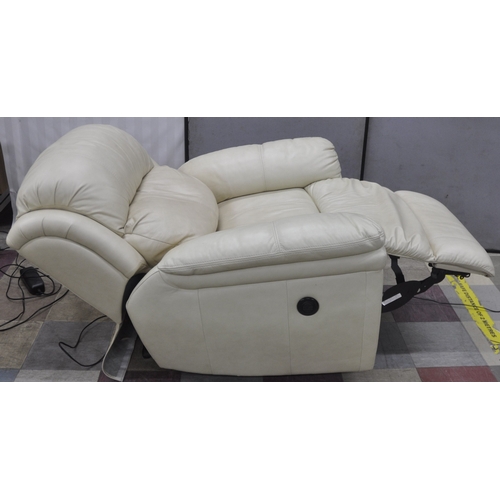 72 - CREAM ELECTRIC RECLINER SOFA AND 4 RECLINER CHAIRS