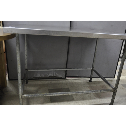 125 - 4FT METAL BASE TABLE WITH STAINLESS STEEL TOP