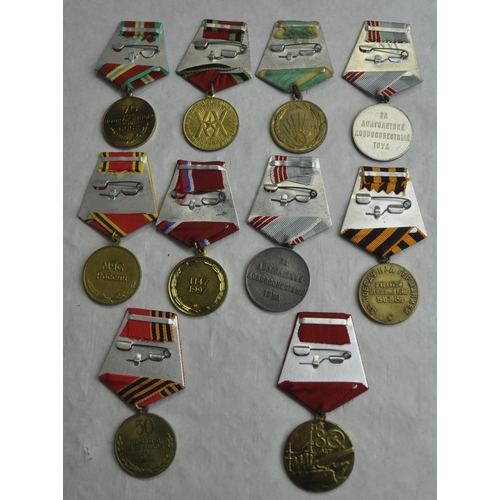 193 - SET OF RUSSIAN MEDALS