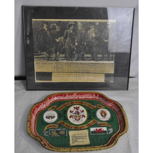 139 - WELSH RUGBY UNION CENTENARY TRAY AND FREDDIE WELSH LEAVING FOR AMERICA 1910 PHOTOGRAPH