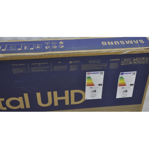 6 - SAMSUNG CRYSTAL UHD 50