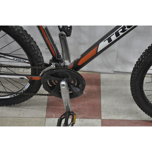 15 - 2 BIKES - TREK 3500 21 SPEED WITH FRONT SUSPENSION AND DISC BRAKES (19.5