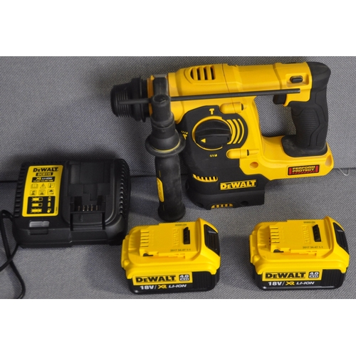 20 - DEWALT DCH 253M2 LITHIUM ION 18v 4.0ah HAMMER DRILL WITH 2 BATTERIES, CHARGER & CASE (A84)