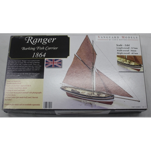 33 - 4 MODEL BOAT KITS - VANGUARD MODELS RANGER, RANART RC MOTOR BOAT OF VENICE, PANART HMS VICTORY SLOOP... 