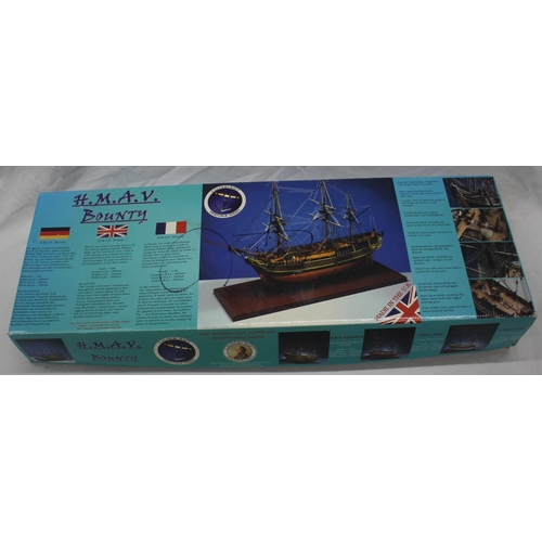 106 - 3 MODEL BOAT KITS - MINI MAMOLI CUTTY SARK, CALDER CRAFT HMS CRUISER AND CALDER CRAFT HMAV BOUNTY - ... 