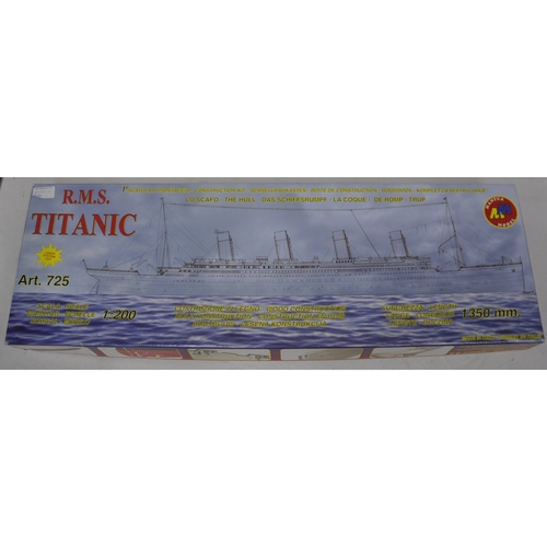 127 - 4 RMS TITANIC KITS - REVELL, 2 x MANTUA MODEL AND PANART - PLEASE SEE PHOTOS OR VIEW IN PERSON TO CH... 