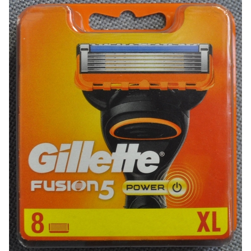 137 - 9 PACKS OF 8 GILETTE FUSION 5 RAZOR HEADS (A116)