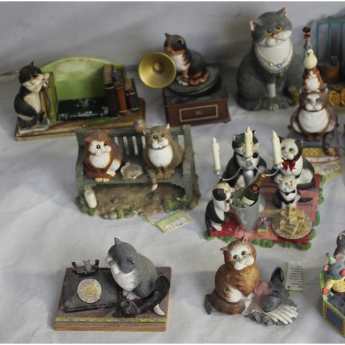 8 - QUANTITY OF COMIC AND CURIOUS CAT FIGURES BY BORDER FINE ARTS