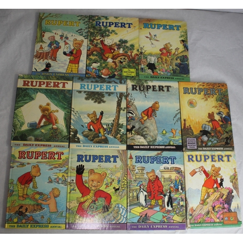 40 - RUPERT THE BEAR JIGSAW PUZZLE, RUPERT THE BEAR BOOKS AND MICHAEL BOND'S BOOK OF BEARS