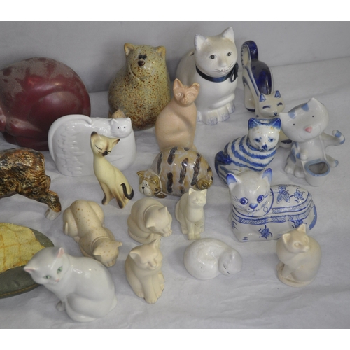 50 - VARIOUS CAT ORNAMENTS (ONE DAMAGED)