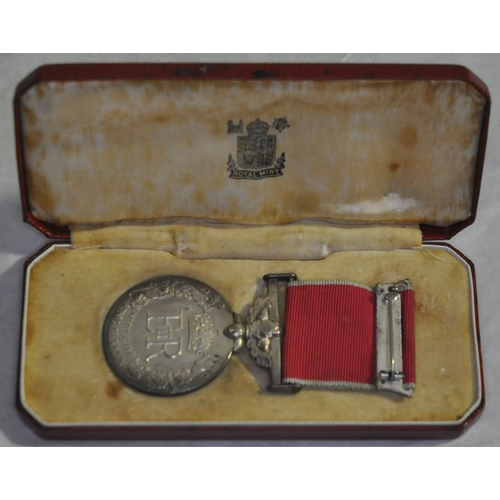 140 - BRITISH EMPIRE MEDAL AWARDED TO JOSEPH E. COLLEY COMES WITH PRESENTATION BOX