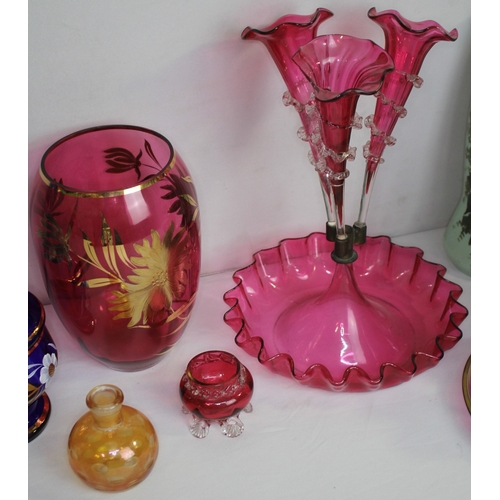 65 - VARIOUS ITEMS OF COLOURED AND PAINTED GLASS INCLUDING CRANBERRY