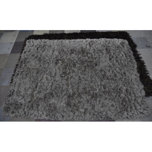 64 - 4 RUGS