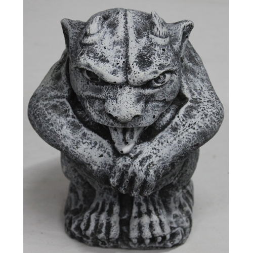 121 - 4 GARDEN ORNAMENTS - 1 GARGOYLE, 2 BOXER HEADS AND 1 TORTOISE