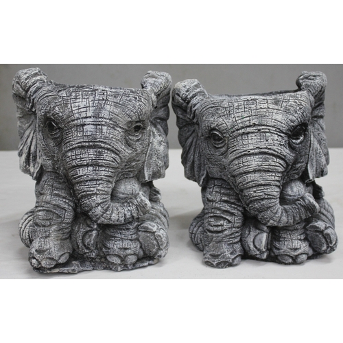 124 - 2 ELEPHANT PLANT POT HOLDERS