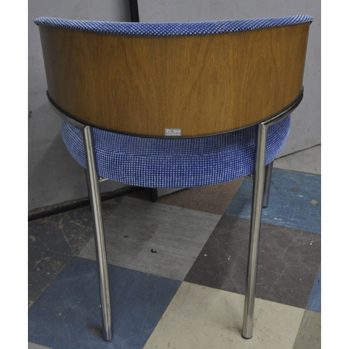 127 - SWIVEL OFFICE ARMCHAIR AND PRIMO CHROME BASED CHAIR