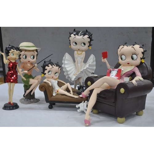 135 - 5 BETTY BOOP FIGURINES