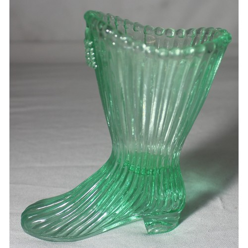 79 - 2 ITEMS OF URANIUM GLASS