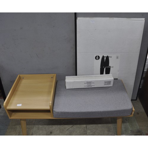 Lot 232       