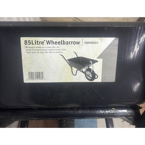 30 - 85 LITRE WHEELBARROW