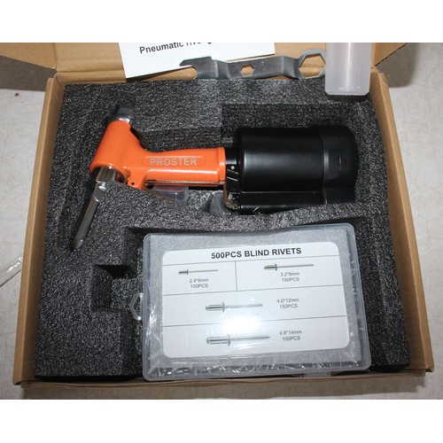 9 - NEW PNEUMATIC RIVET GUN