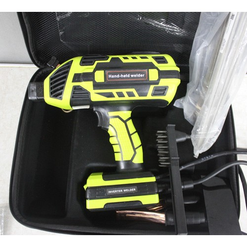 10 - ARC-120 HANDHELD INVERTER WELDER WITH CASE AND INSTRUCTIONS