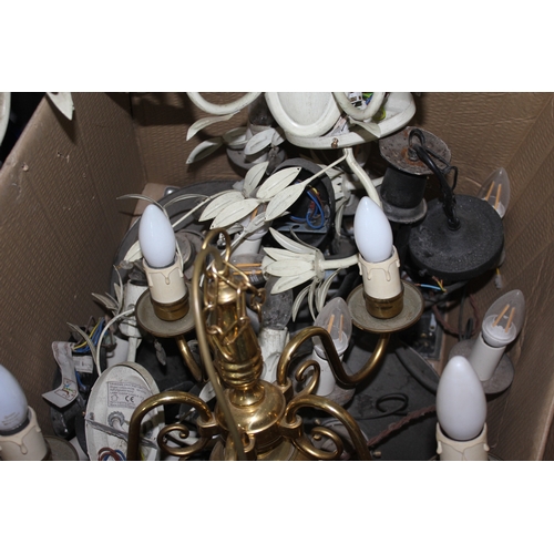 18 - 2 BOXES OF LIGHT FITTINGS