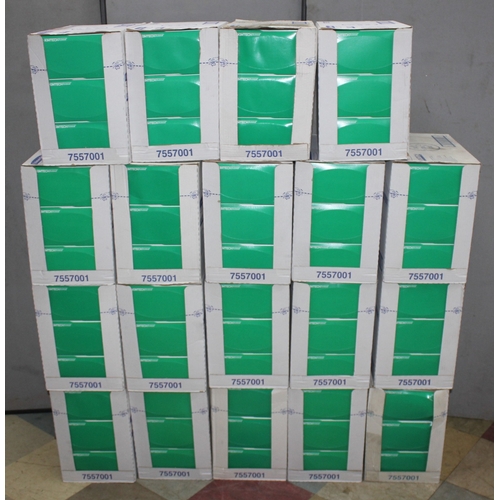 48 - 19 CARTONS (24 x 100 PER CARTON) KIMBERLEY-CLARK PROFESSIONAL KIMTECH DELICATE TASK WIPES - OPTION O... 