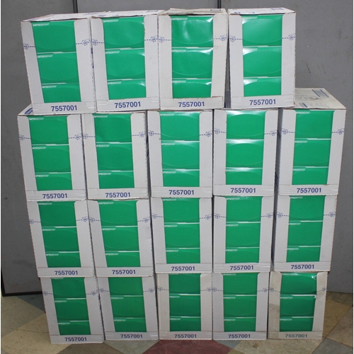 49 - 19 CARTONS (24 x 100 PER CARTON) KIMBERLEY-CLARK PROFESSIONAL KIMTECH DELICATE TASK WIPES