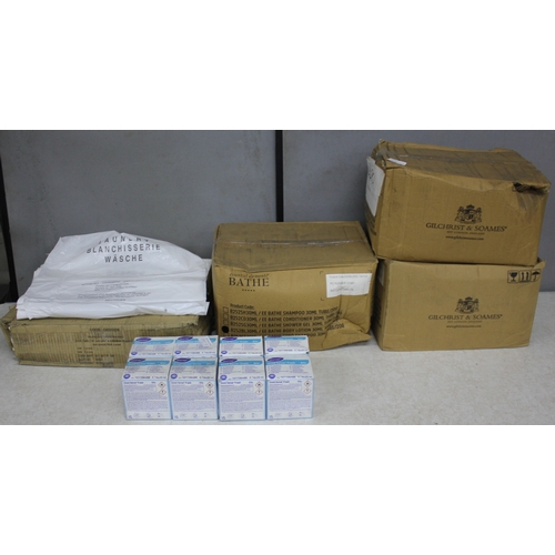 46 - BOX OF LAUNDRY BAGS, 3 BOXES OF GILCHRIST AND SOAMES SHAMPOO / SHOWER GEL AND 8 BOXES OF DIVERSEY AI... 