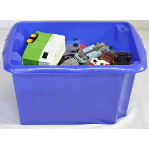 64 - BOX OF MODEL VEHICLES INCLUDING DIE CAST