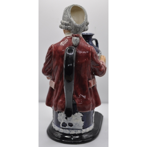 72 - KEVIN FRANCIS CERAMICS, LIMITED EDITION FIGURINE OF JOSIAH WEDGWOOD