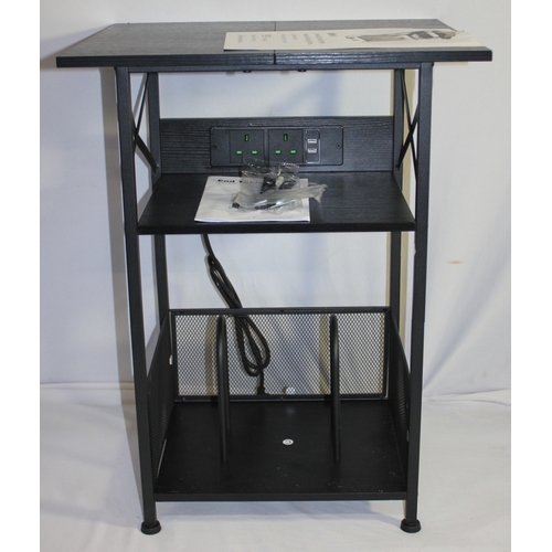85 - NEW RECORD STAND