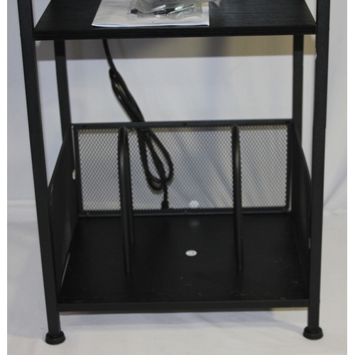 85 - NEW RECORD STAND