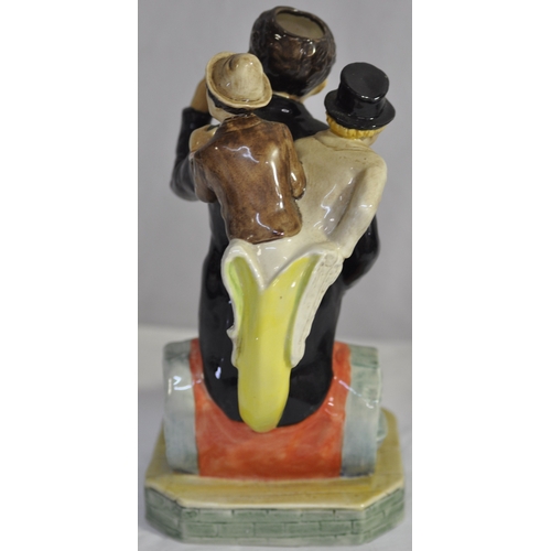 108 - 2 KEVIN FRANCIS CERAMICS GROUP FIGURINES- 