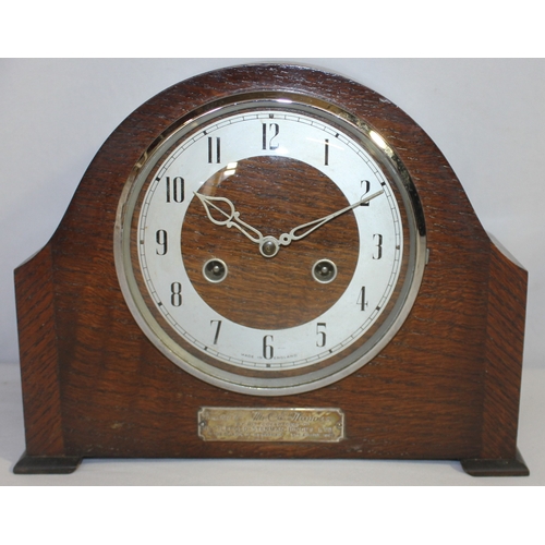 109 - OAK MANTLE CLOCK