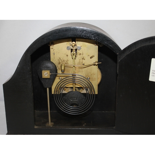 109 - OAK MANTLE CLOCK