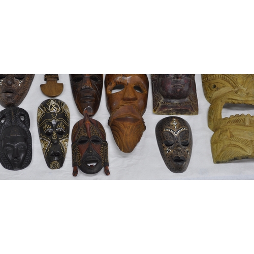 182 - 10 AFRICAN WALL MASKS