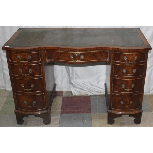 193 - DOUBLE PEDESTAL DESK WITH LEATHER INLAY
