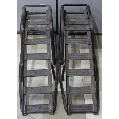 200 - PAIR OF CAR RAMPS