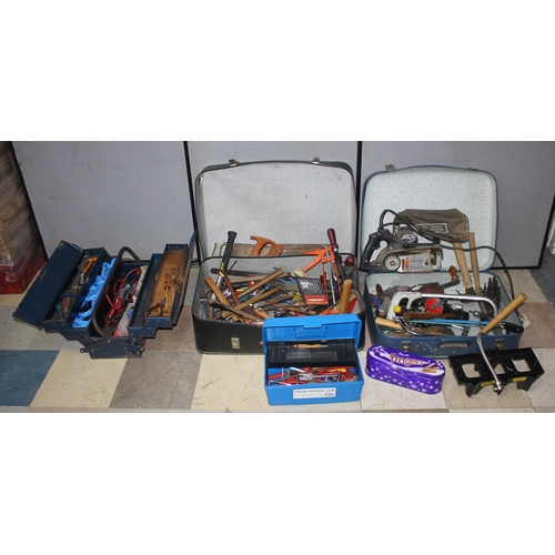 207 - QUANTITY OF TOOLS