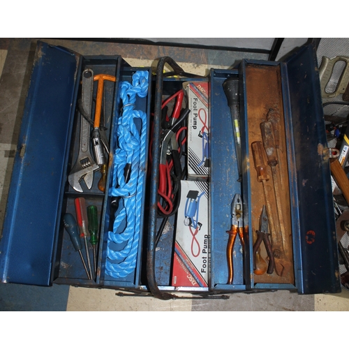 207 - QUANTITY OF TOOLS