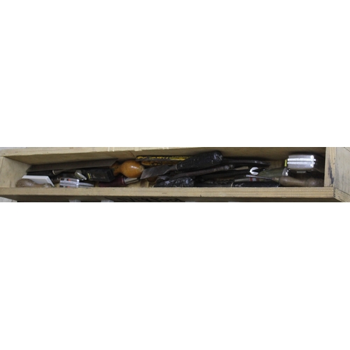 208 - CARPENTER'S TOOLBOX